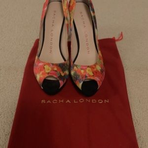 Floral pumps